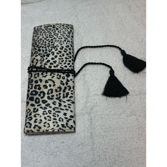 Chico's Animal Print Jewelry Roll Organizer With Tassel Closure - Picture 2 of 6